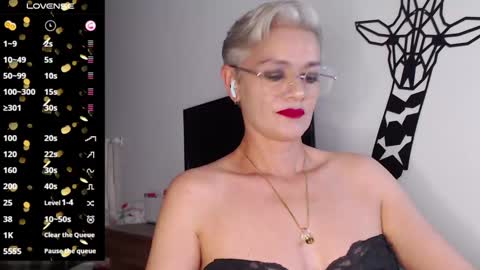 Scarlett online show from February 6, 10:43 pm