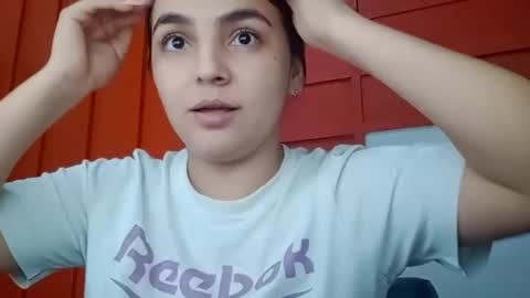 Isabella online show from December 31, 3:01 am