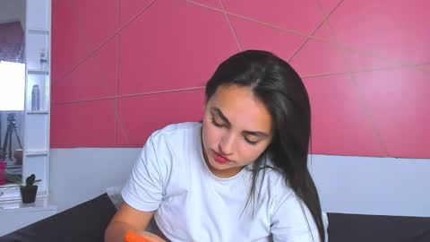 Isabella online show from December 18, 8:13 pm