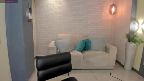 Sacrlett Blaze online show from November 12, 12:03 pm