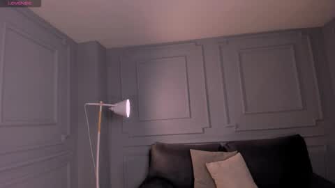 scarlettboss_ online show from December 22, 10:51 am