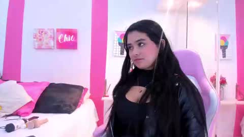 Scarlette  online show from February 12, 4:23 am