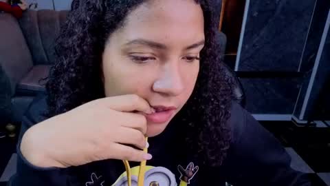 Scarletth b online show from April 18, 4:26 am