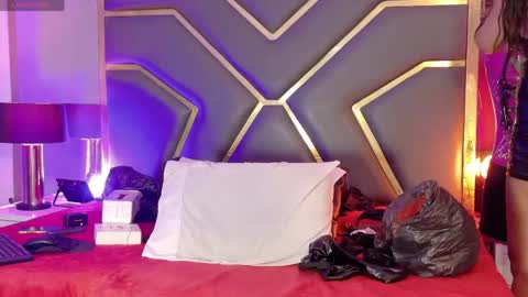 Scarlett Hot online show from May 3, 12:19 pm