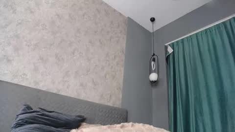 scarlettjakobs online show from March 28, 8:36 am