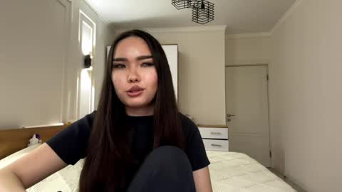 Selin online show from April 16, 12:05 pm