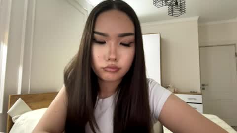 Selin online show from April 9, 12:43 pm