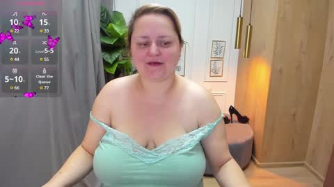 Scarlett online show from December 17, 6:02 am