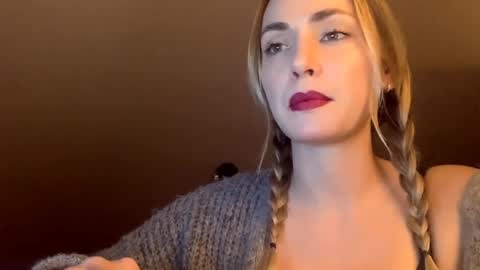 ScarlettxBlonde online show from April 2, 8:39 pm