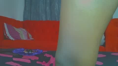 scentedfriction online show from March 5, 12:28 am