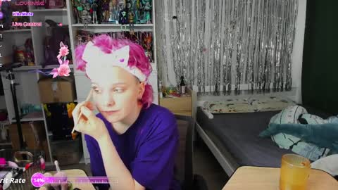 Rina online show from April 9, 7:25 am