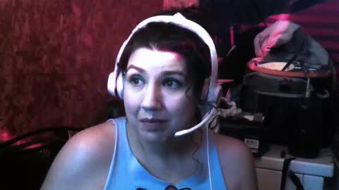 Snapshot of scumbagsmith chatting on January 5, 12:42 am Danni online show from January 5, 12:42 am