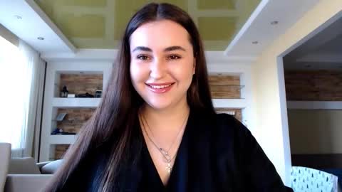 Snapshot of sea_cocktail chatting on February 11, 12:15 pm Elizabeth  online show from February 11, 12:15 pm