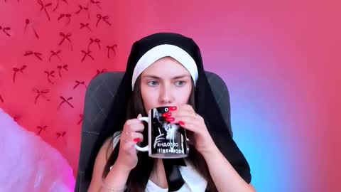 Sea Jorji online show from October 31, 2:10 pm