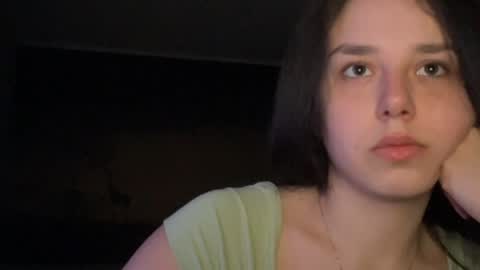 secret_vanilla_ online show from May 30, 10:16 pm