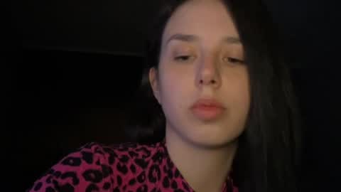 secret_vanilla_ online show from May 29, 9:35 pm