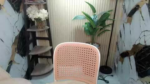 ellie online show from March 4, 5:19 pm