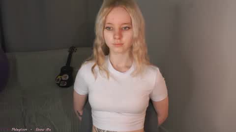 See Its honey bunny  im Lana online show from June 26, 4:30 pm