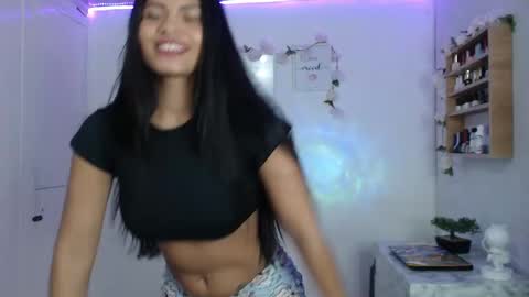 seleena__ online show from September 16, 6:10 am