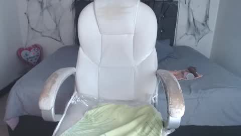 Selena online show from October 14, 3:14 pm