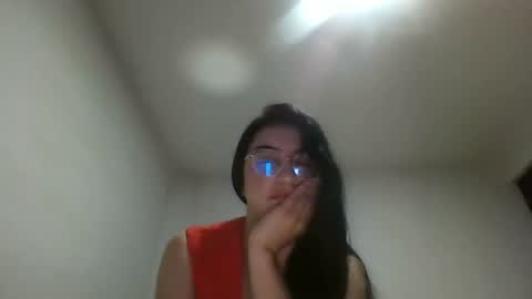 Snapshot of selena_rous chatting on October 28, 4:02 pm Selena Rous online show from October 28, 4:02 pm