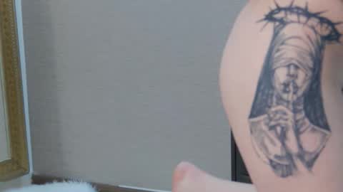 SelenaHanson online show from April 15, 5:13 pm