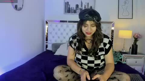 Selene online show from May 5, 3:20 am