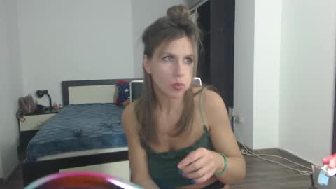 sellena_angels online show from February 16, 8:00 pm