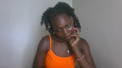 sellinprinces online show from November 24, 8:27 am