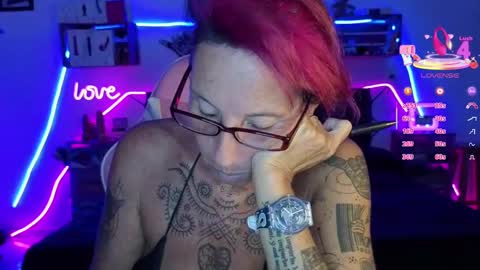 Snapshot of selvaggia_del_caribe chatting on September 12, 6:26 pm Selvaggia Del Caribe online show from September 12, 6:26 pm