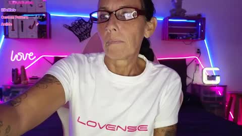 Snapshot of selvaggia_del_caribe chatting on January 10, 5:34 pm Selvaggia Del Caribe online show from January 10, 5:34 pm