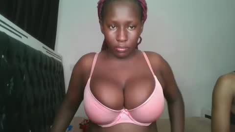 sensual_ria online show from June 3, 6:35 pm