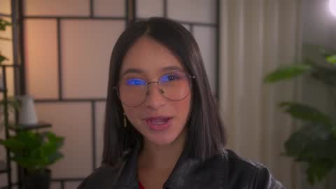 Maria- OF sensual bee online show from January 16, 4:28 am