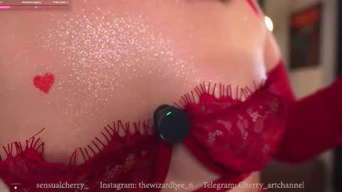 Maria- OF sensual bee online show from September 19, 12:31 am