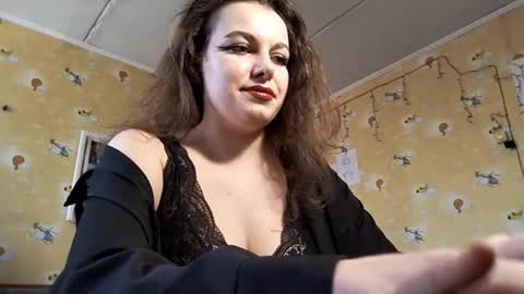 May online show from February 25, 8:13 am