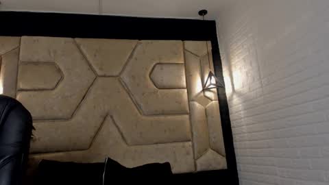 Serene online show from February 27, 1:44 pm