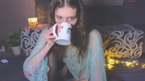 Hey Guys and Girls non-binary personalities  Im Sereta online show from December 21, 5:17 pm