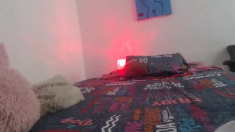 Karol y antony online show from October 19, 9:39 pm