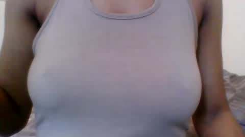 Snapshot of sexicaramel_ chatting on December 17, 6:20 pm sexicaramel_ online show from December 17, 6:20 pm
