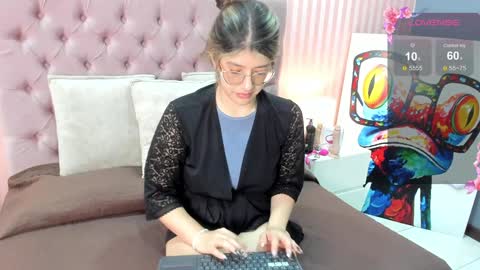 Snapshot of sexmilla_ chatting on January 17, 9:50 pm My name is sexmilla   Dont forget to follow me online show from January 17, 9:50 pm