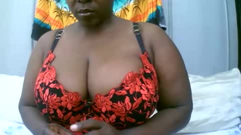 sexxi_ebony online show from November 30, 12:42 pm