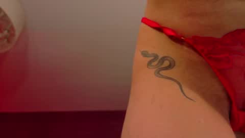 Hannah Monica Annie Andrea Eva Lina Linda online show from April 16, 10:01 pm