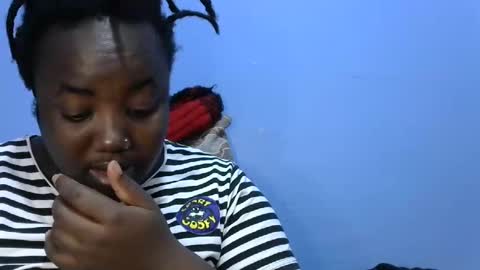 sexxy_bree online show from December 23, 7:49 am