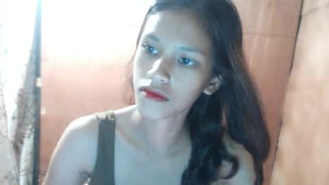 Dahlia online show from April 5, 10:20 pm