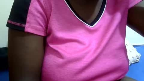 sexxy_maya1 online show from February 15, 8:35 am