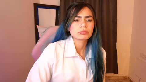  Angie   online show from October 5, 11:21 pm