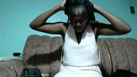 sexy_batush04 online show from April 14, 4:23 am