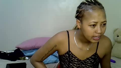 sexy_bubbie01 online show from April 26, 4:54 am