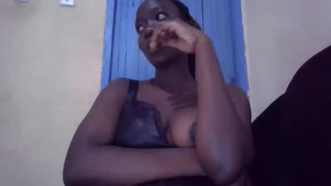 sexy_butty01 online show from February 12, 8:10 pm