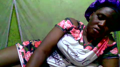 sexy_divah23 online show from February 9, 4:20 pm